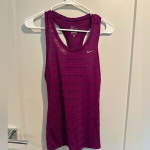 Nike Dri-Fit workout tank women’s